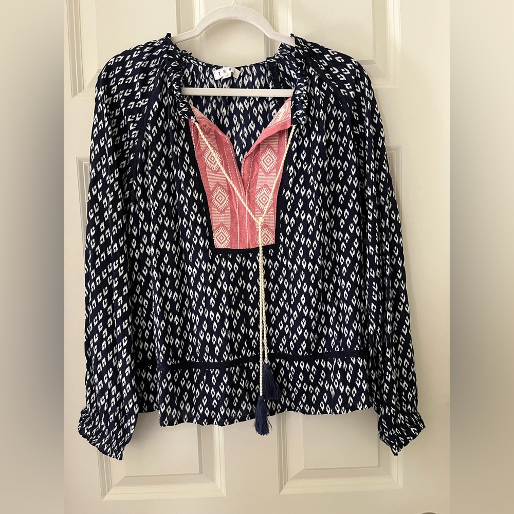 Women’s THML Navy White Salmon Boho viscose blouse tassels lightweight size M